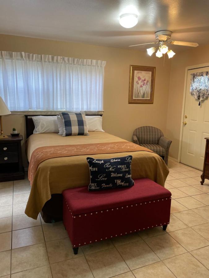 Larger Piece Of Heaven Near Lackland Air Force Base San Antonio Extérieur photo